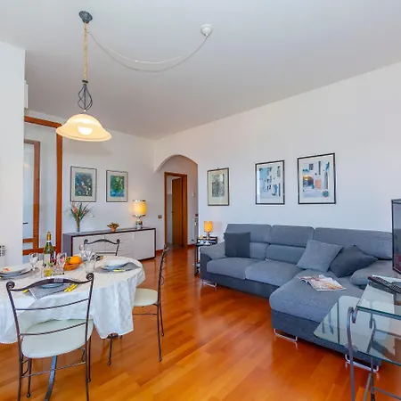 La Rosa Dei Venti View Apartment
